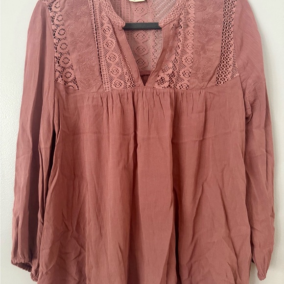 O'Neill Free Spirit Dusty Rose Lace Detail Blouse - Picture 2 of 7